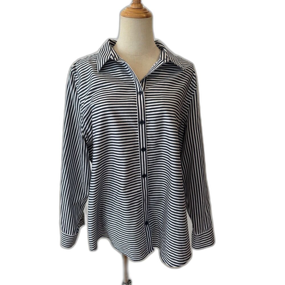 Chico's Black White Striped Button Front Shirt Long Sleeves Size 3/XL Plus